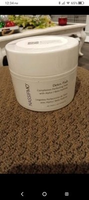 Dr. Nassif MD Detox Pads Complexion Perfecting 60 Pads Alpha Beta Hydroxy sealed