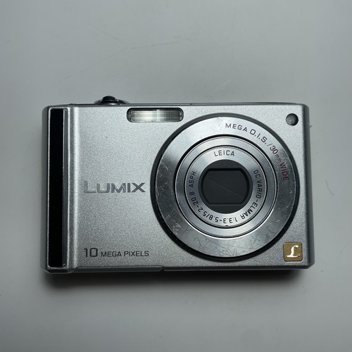 Panasonic Lumix DMC-FS20 10.1MP Digital Camera Tested + Charger, Battery, Case - Picture 4 of 21
