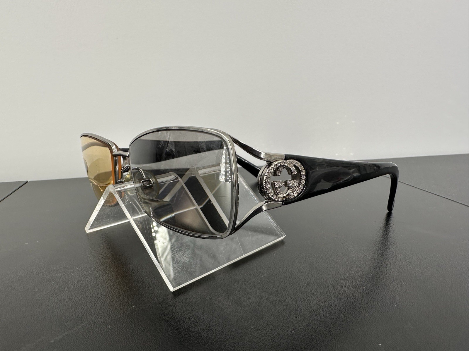 Gucci Vintage Frame Crystals Interlocking GG Made In Italy 56-18-135 (C2-03)