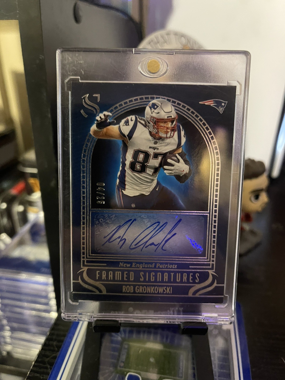 Rob Gronkowski Auto /25 Panini Silhouette Framed Signatures SSP Patriots Pats