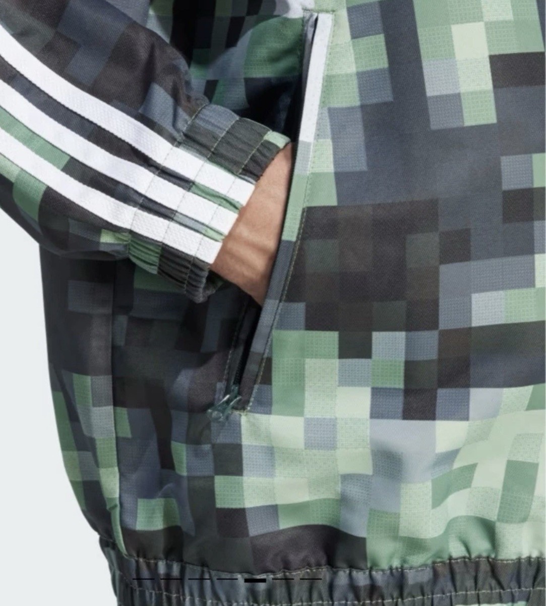 トップス 00s adidas track jersey camo jacket y2k Adidas Originals camo track top jacket - retro style | Depop