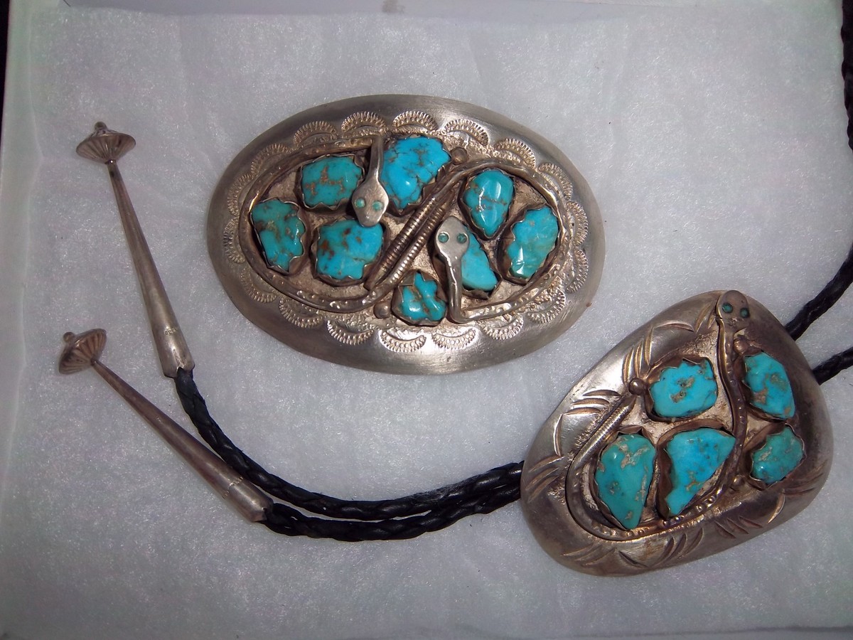 Old Snake Vintage Native American Zuni Turquoise Sterling Silver Bolo Tie Old Snake Vintage Native American Zuni Turquoise Sterling Silver Bolo Tie