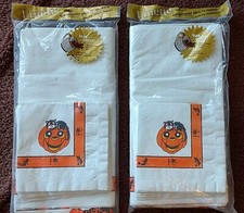 Vintage Set Of 2 Halloween Black Cat  Pumpkin Tablecover With Napkins Linette