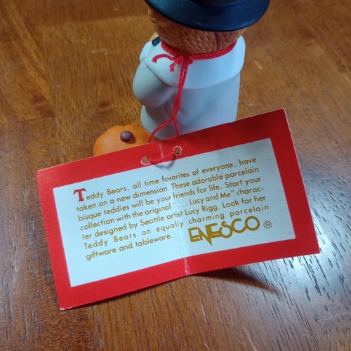 Lucy & Me Pilgrim Bear Praying Thanksgiving Feast Pumpkin Enesco Lucy Rigg - Picture 9 of 10