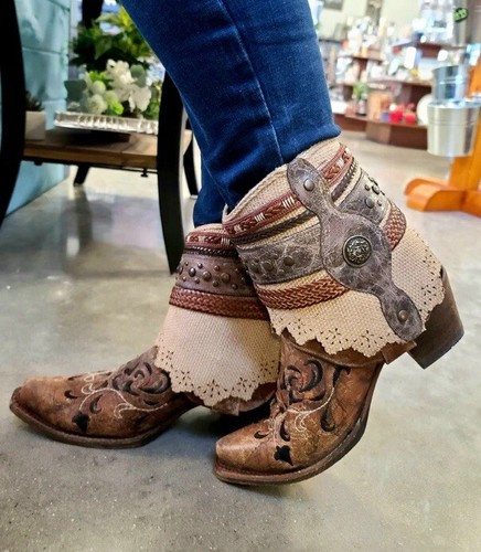 Neu im Karton Corral Westernstiefel Größe 6,5 Geraldine cognac abnehmbare Ärmel Snip Toe $ 248