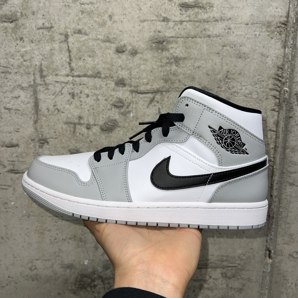 Size 10 - Jordan 1 Mid Smoke Grey 193658124430| eBay Size 10 - Jordan 1 Mid Smoke Grey 193658124430| eBay