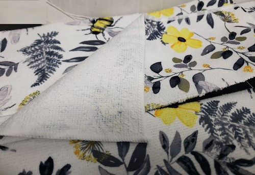 Set of 2 Same Printed Microfiber Kitchen Towels (15" x 25") BEES & LEAVES, GR - Picture 14 of 24