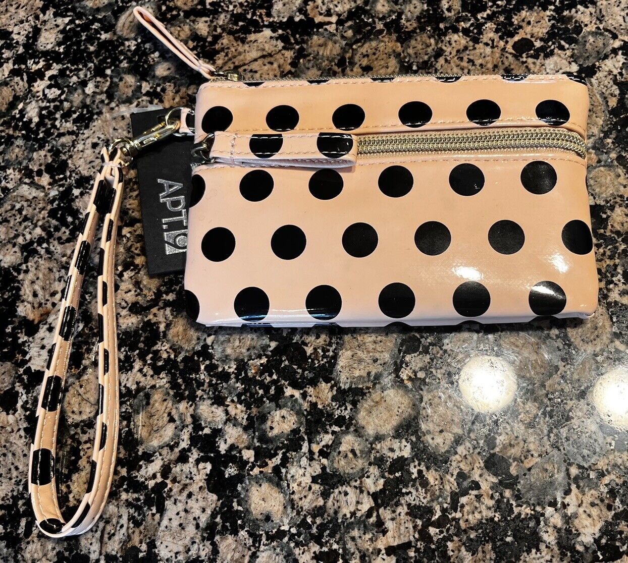 New NWT Small Wristlet Pink With Polka Dots Wristlet Wallet NWT APT 9 Cute