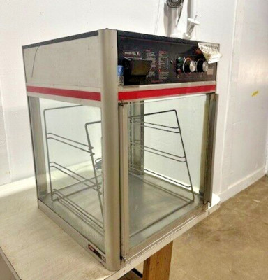 Hatco FSD-2X Flav-R-Savor Two Door Holding and Display Cabinet with Three Tier