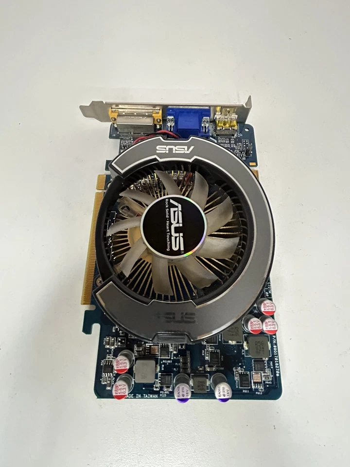 512MB Asus GeForce 9500 GT DVI / HDMI / VGA PCI-e Graphics Video Card - Image 4 of 4