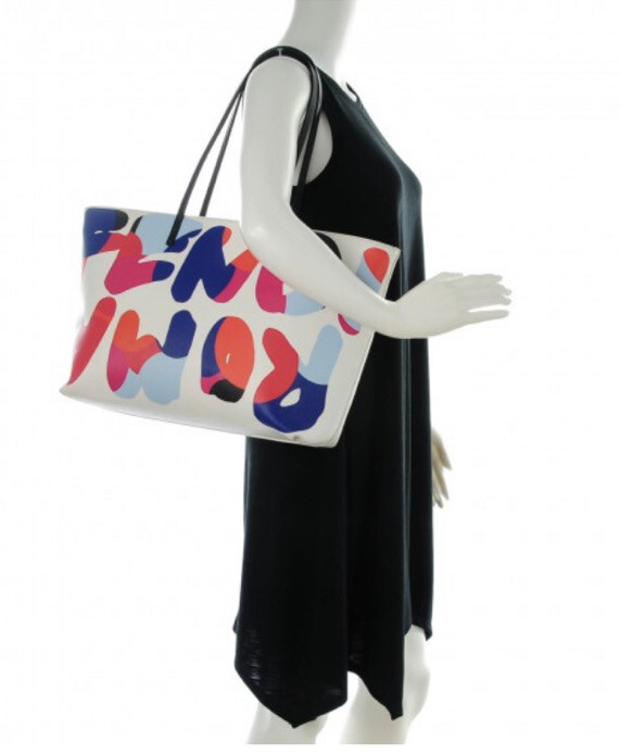 Fendi Roma Vitello Elite Signature Graffiti Print Roll Tote Fendi Roma Vitello Elite Signature Graffiti Print Roll Tote