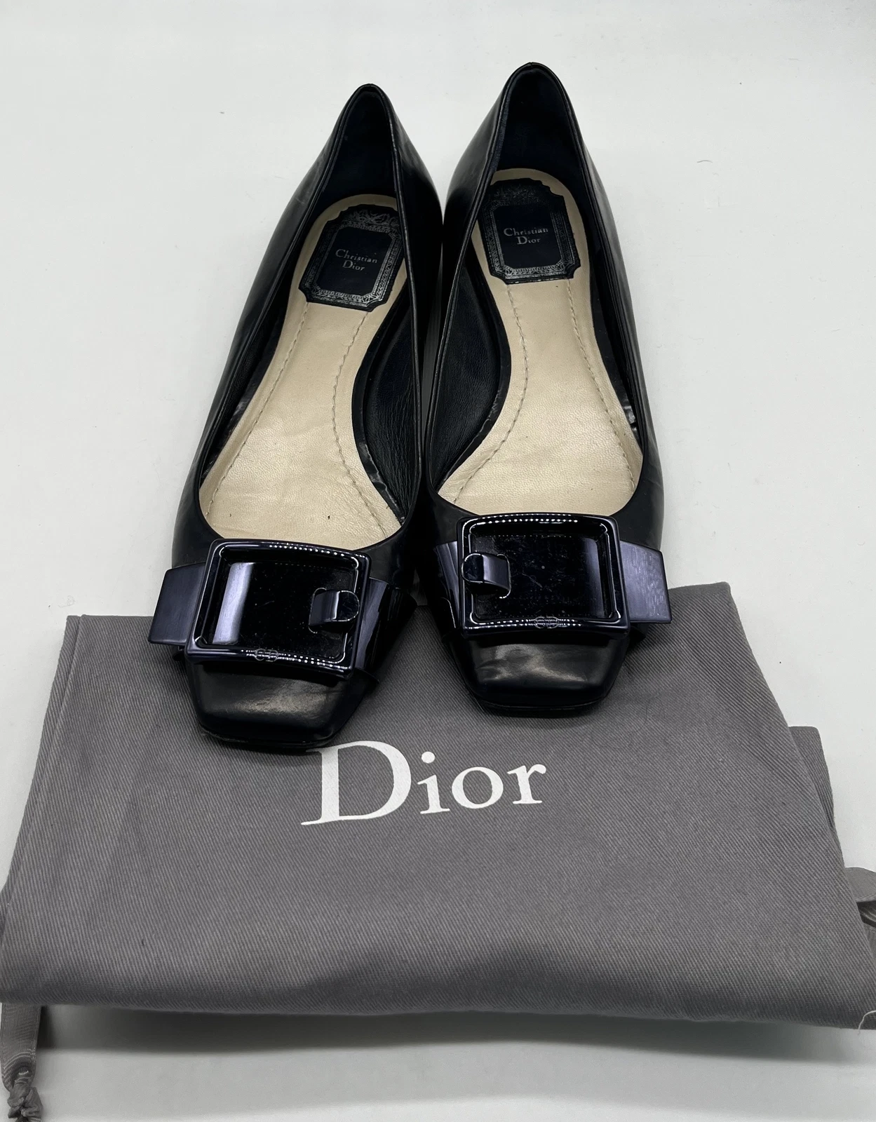 Orteil carré plat en cuir marine Christian Dior avec boucle taille 36,5