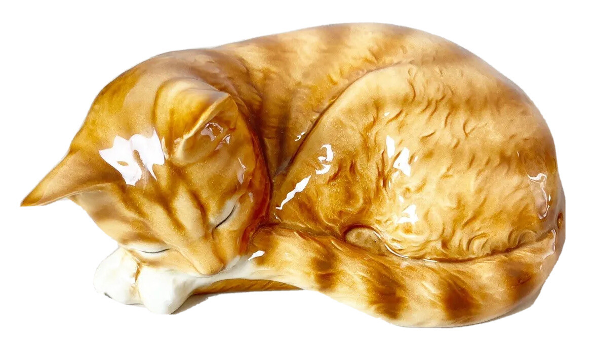 Vintage Goebel Porcelain 8.5” Orange Tiger Tabby Cat Sleeping