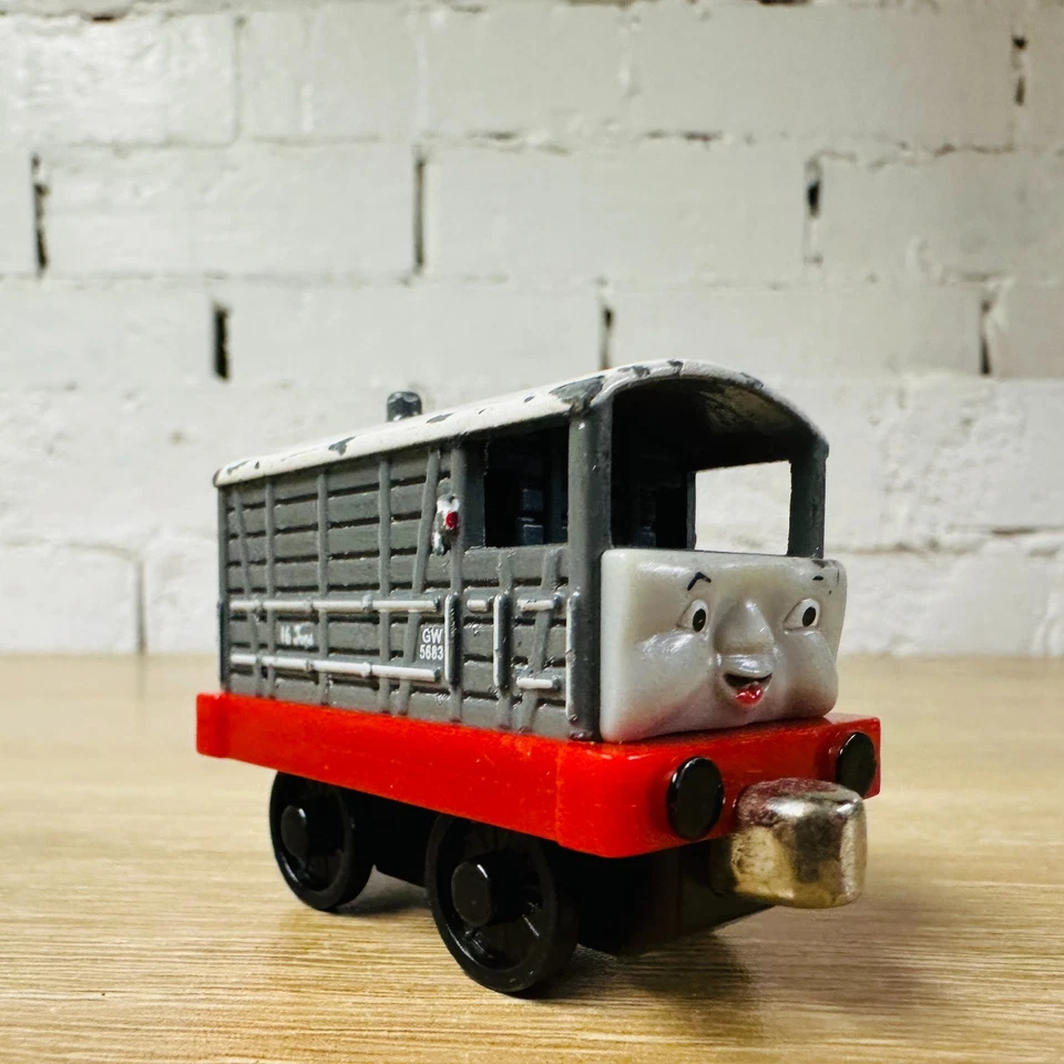 Toad Brakevan - Thomas the Tank & Friends Take N Play Along Diecast Push Train - Image 4 of 4