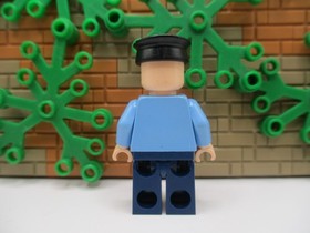 (P8/4/2) Lego Super Heroes Guard sh0023 from 6864 10937