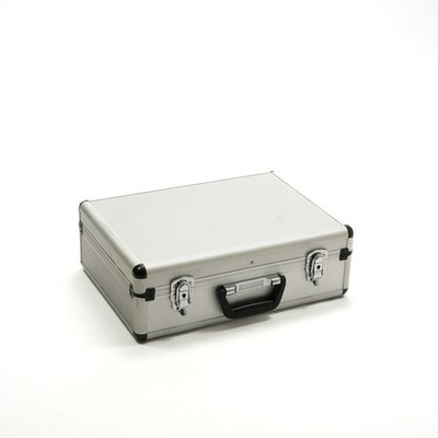 Unbranded Aluminum Hard Case Interior: Approx. 17'' x 12'' x 5''