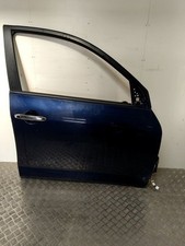 Porte avant et accessoires Toyota RAV 4
