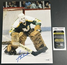 GILLES MELOCHE Defends NET APE MASK SIGNED 11x14 Photo NORTH STARS GOALIE *JSA*