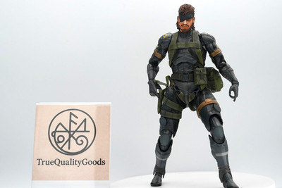   Metal Gear Solid - Peace Walker - Play Arts Kai - SNAKE   