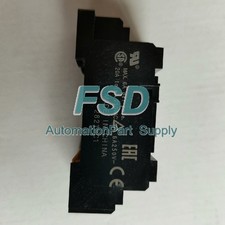 1PCS NEW Omron PYFZ-14-E Relay Base PYFZ14E