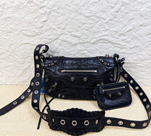 Balenciaga Le Cagole Xs Bag