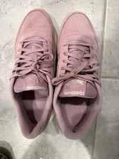 Reebok Women's CLASSIC LEATHER SP  Lilac  Fashion Sneakers