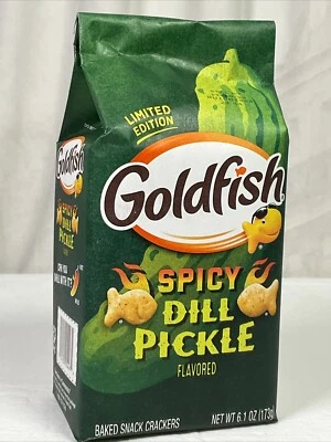 Goldfish Spicy Dill Pickle Flavored Crackers 6.1oz - 1 Bag - Picture 1 of 3