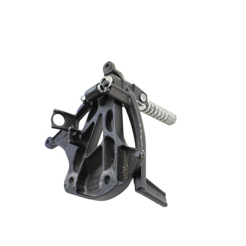 2017 - 2024 SUZUKI GSXR 1000 R RIGHT REARSET FOOTREST BRACKET PEDAL 43511-17K00 - Picture 15 of 17
