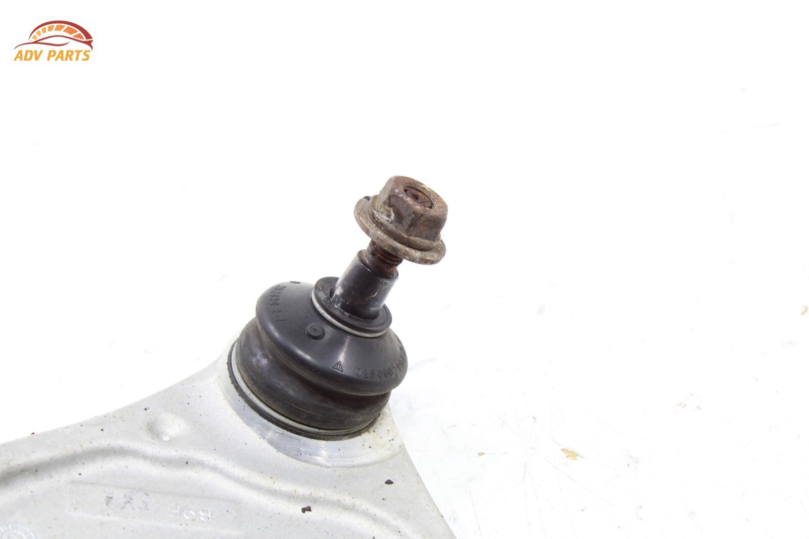 2017 - 2020 MASERATI LEVANTE FRONT LEFT DRIVER SIDE UPPER CONTROL ARM OEM