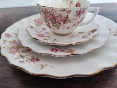 Bone China Teacup - Pink Flowers Pattern