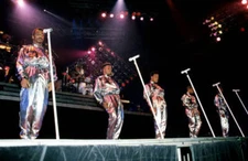 Ralph Tresvant Ricky Bell Ronnie DeVoe Michael Bivins and Johnny - 1988 Photo 4