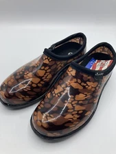 Sloggers Garden Clogs Paw Print Brown NWT Women’s 6 Made In USA Waterproof
