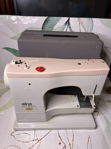 VIntage Elna Special Sewing Machine In Metal Case Tested Working - Picture 6 of 9