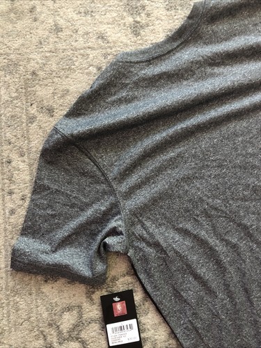 Maglia Chicago Bulls NBA Basketball UNK Graphic Performance S grigia Bull Head nuova con etichette - Foto 13 di 16