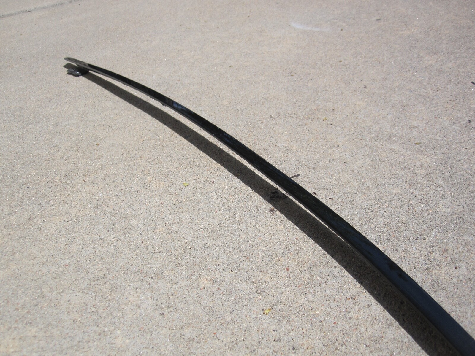 02-2010 LAMBORGHINI MURCIELAGO LEFT DOOR GLASS UPPER TRIM CHANEL RUN MOLDING 