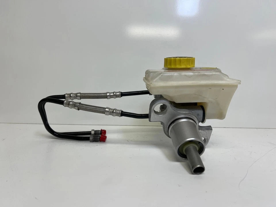 08-15 AUDI R8 FRENO CILINDRO MAESTRO 3D0611021 3D0611301B (MK) Foto 3 de 4