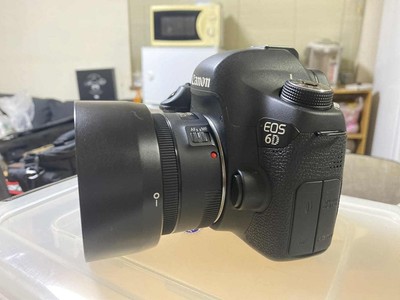 Canon EOS 6D DSLR Camera with 24-70mm and 50mm Lens Set Excellent Condition