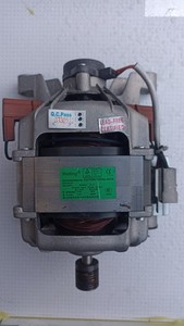 Motor aus Waschmaschine SAMSUNG WF 10624