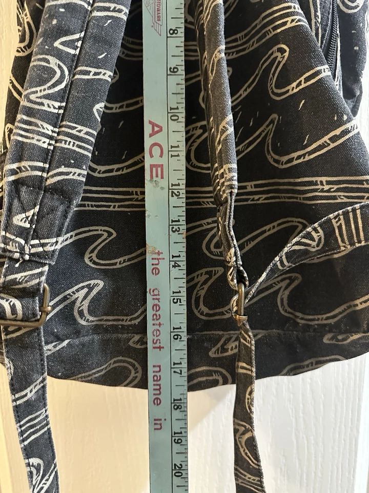 Billabong Black/White Abstract Wave Backpack Canvas Lightweight School Travel - Image 4 of 4