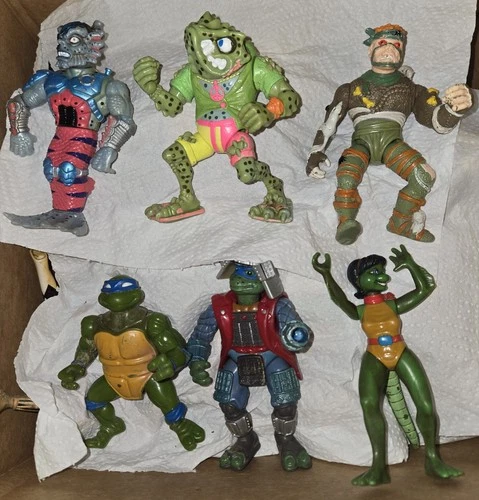 6 VINTAGE 90S TEENAGE MUTANT NINJA TURTLES FIGURES LOT: LISA, RAT KING, MERDUDE+