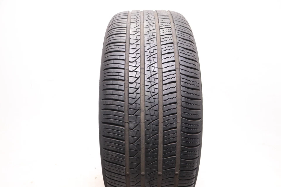 Pirelli Scorpion Zero 275/45R20 usado para todas las estaciones - 110H - 7,5/32 Foto 2 de 4