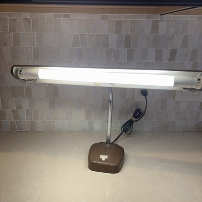 Vintage Underwriters Laboratories Black Fluorescent Gooseneck Desk Lamp - Works