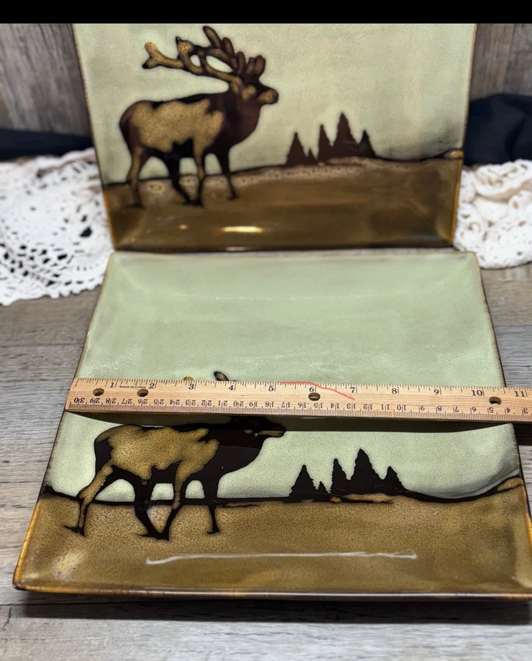 "Juego de 2 platos de cena cuadrados de alce itinerante Better Homes And Gardens 10 3/4"" rústicos" Foto 3 de 4