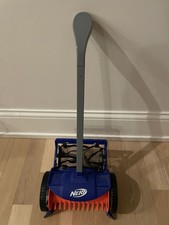 Nerf Elite Dart Rover Picks Up Up to 100 Darts Adjustable Handle Clean Up