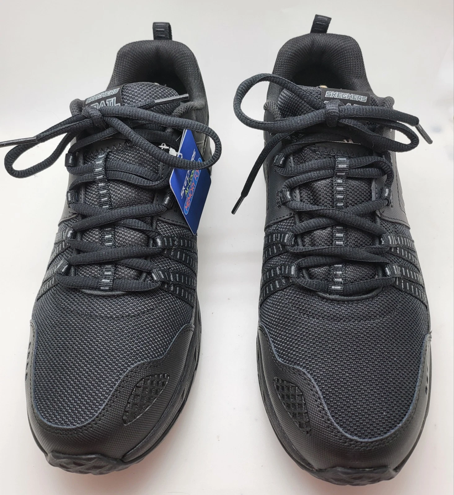 Mens New Skechers Escape Plan Trail Walking Black Sneakers size 11 PREOWNED