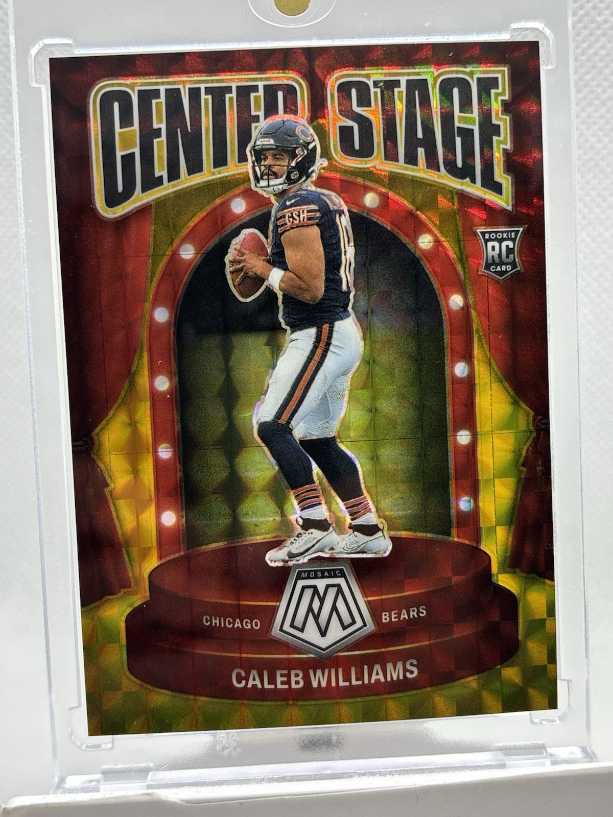 2024 PANINI MOSAIC CALEB WILLIAMS CENTER STAGE GOLD RC /10 CHICAGO BEARS #6
