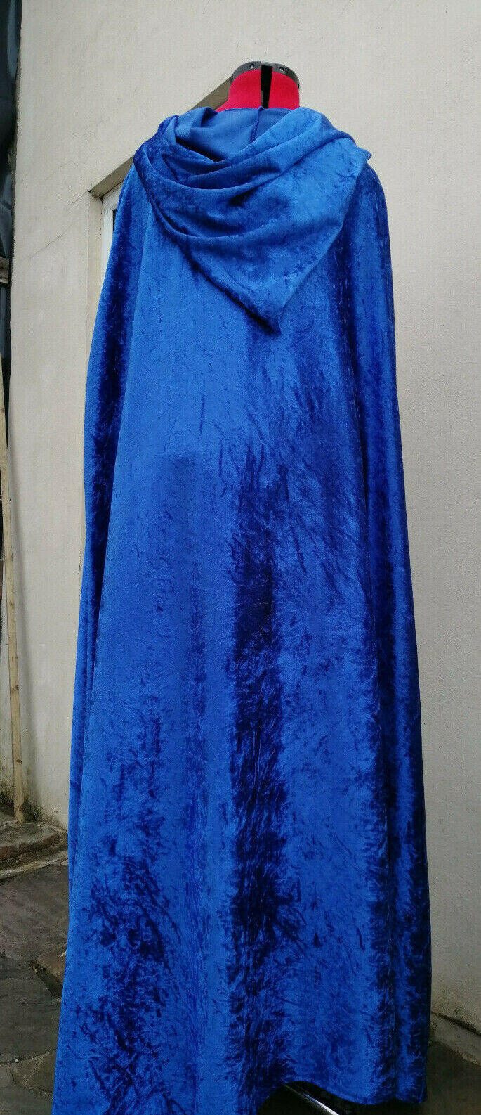 Foto 6 di 9