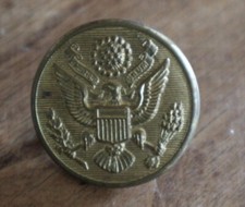 ancien bouton d' uniforme americain WW1 ou WW2 USA (3) laiton