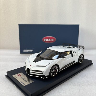 1/18 Looksmart MR Bugatti Centodieci in Quartz White With display Case No Dg