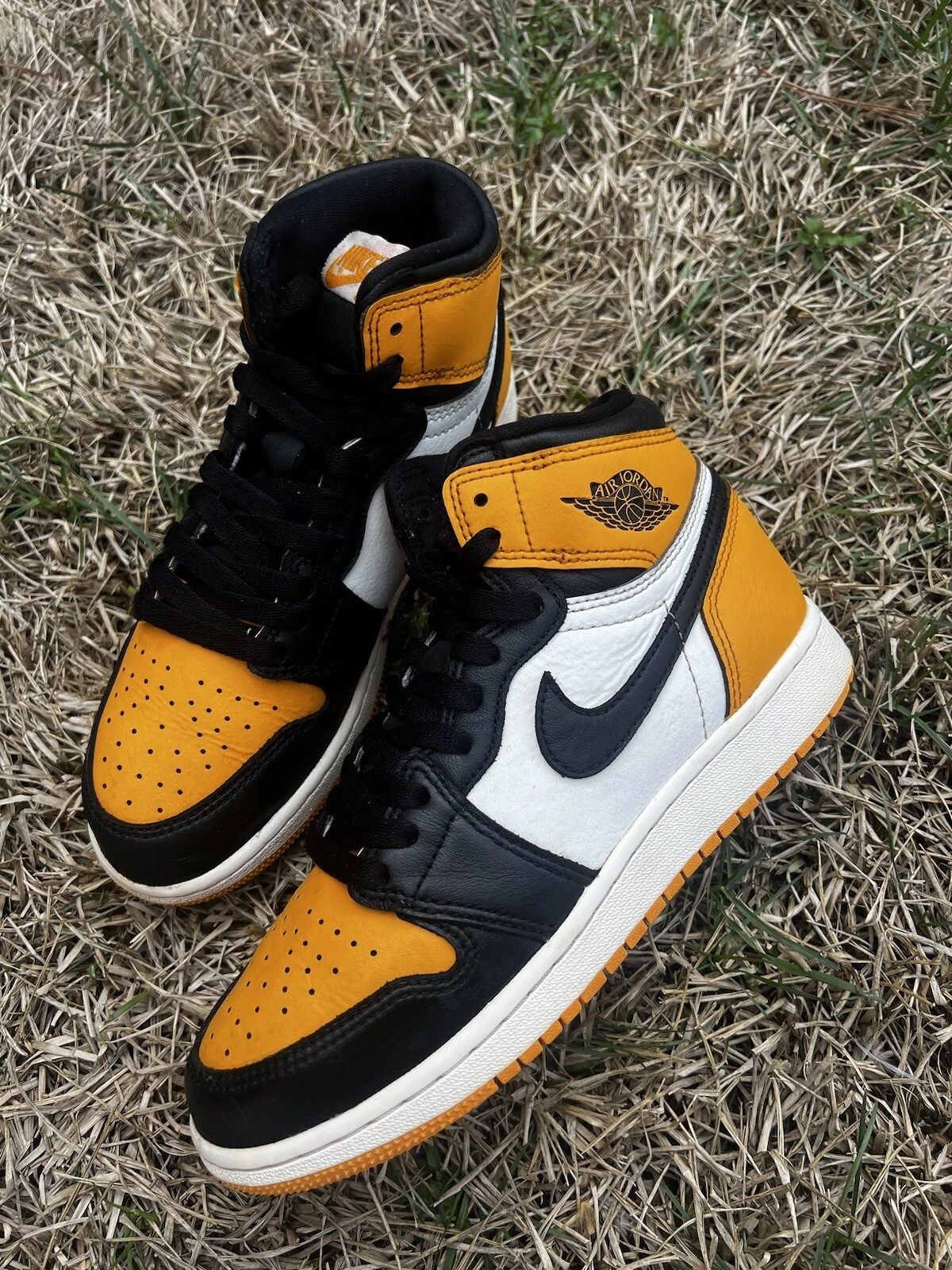 PULITO taglia 4 5 Nike Air Jordan 1 Retro High OG Taxi punta gialla 575441 711